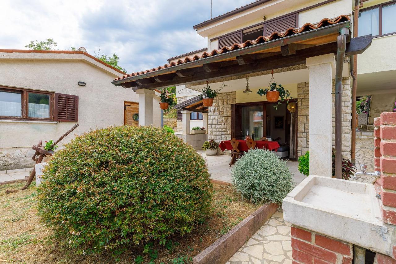 Stylish Flats With Two Bedrooms In Premantura Exteriér fotografie